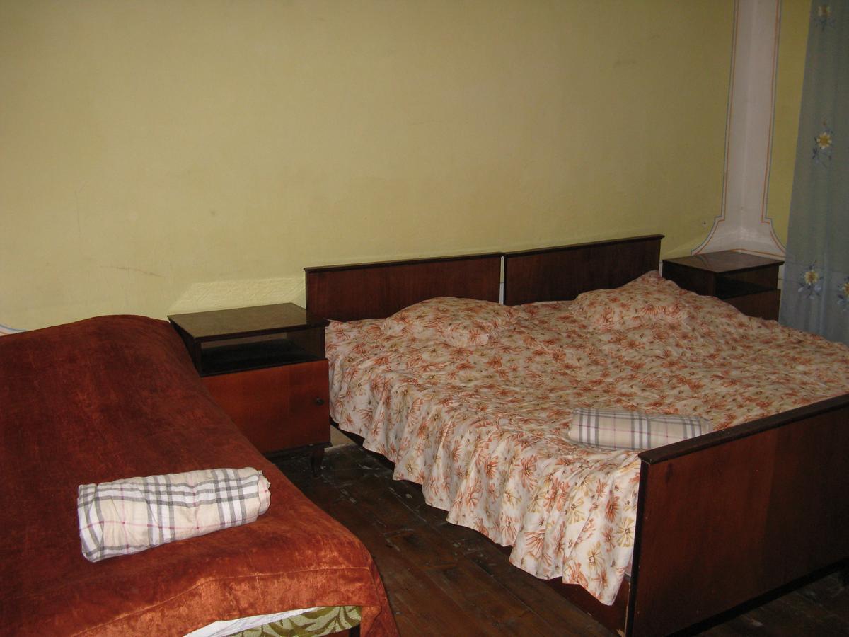 Ushba Hotel Mestia Buitenkant foto